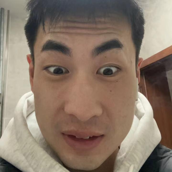 军扬航空周教员