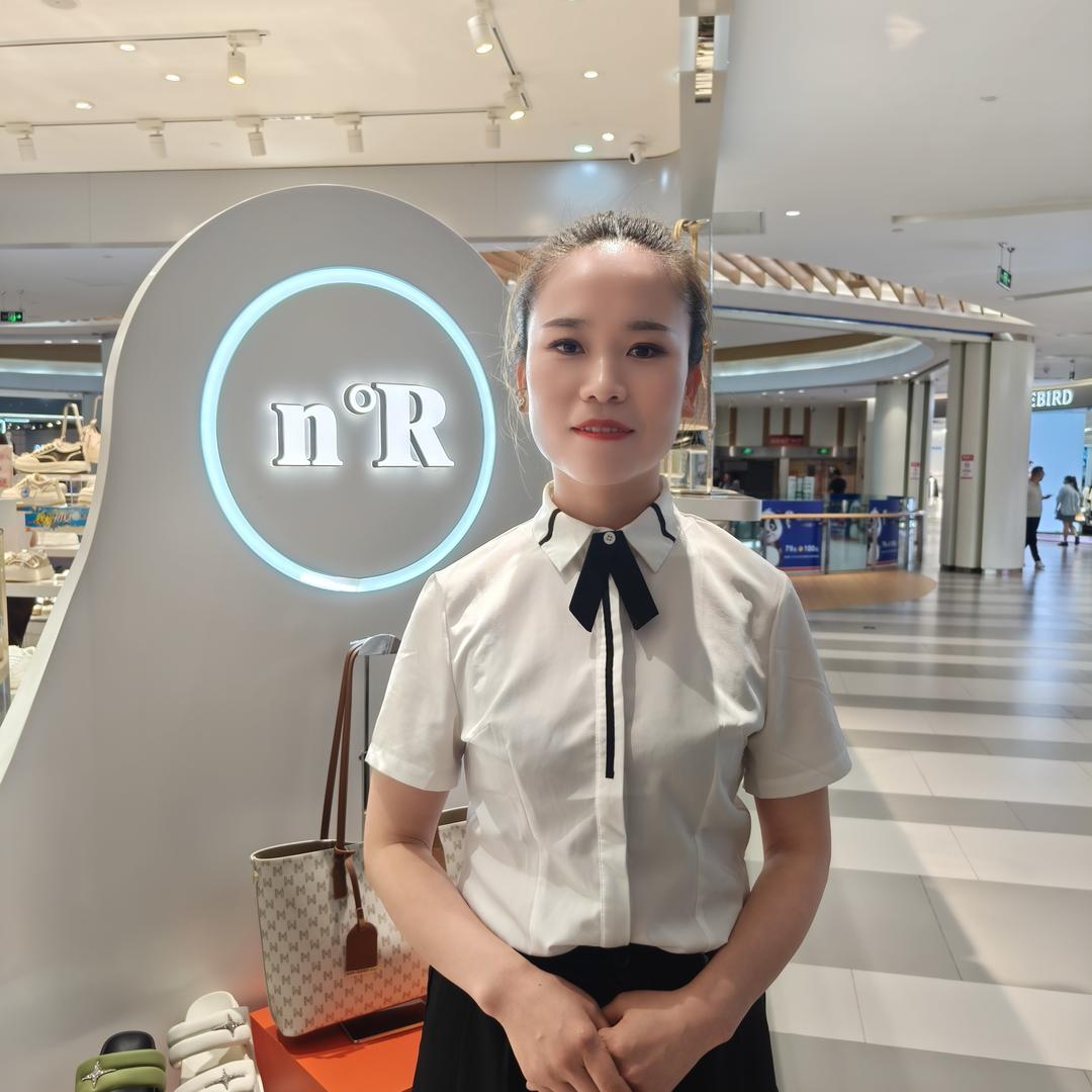 nR女鞋(西安龙首印象城店)