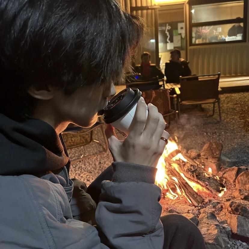 A.山河 LIVE SHOW