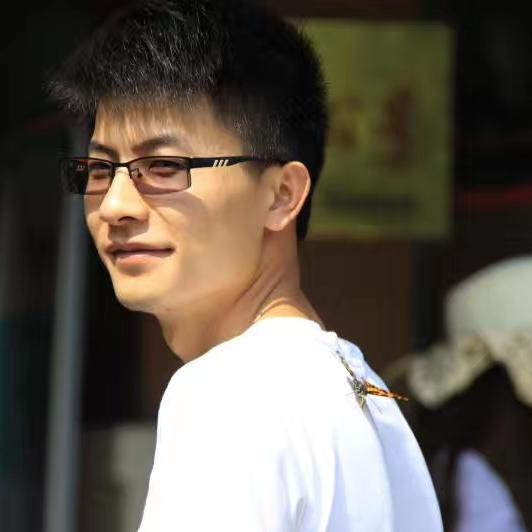 明月山邹亮