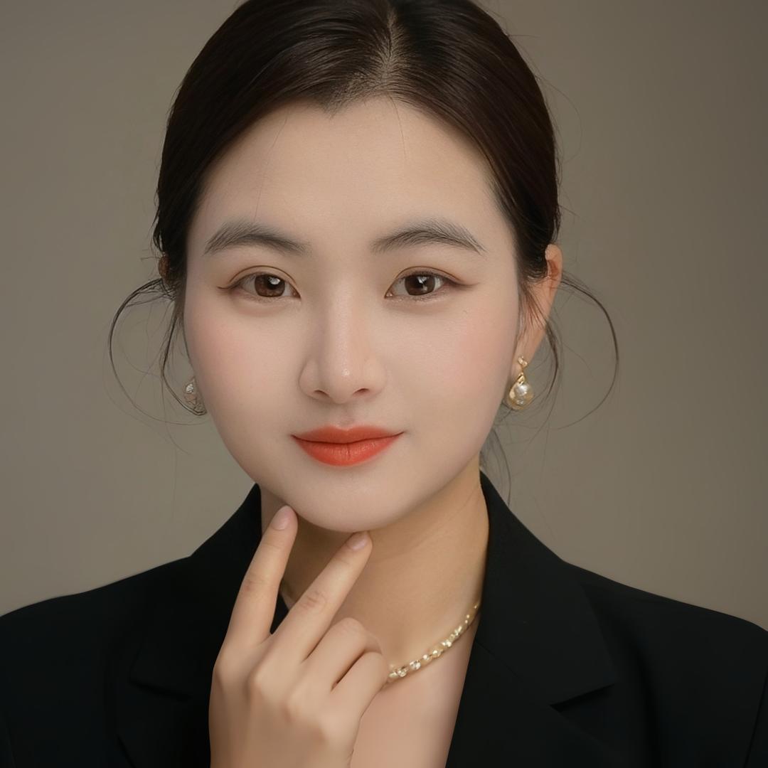 龙湖天街负一楼中国黄金-小冉