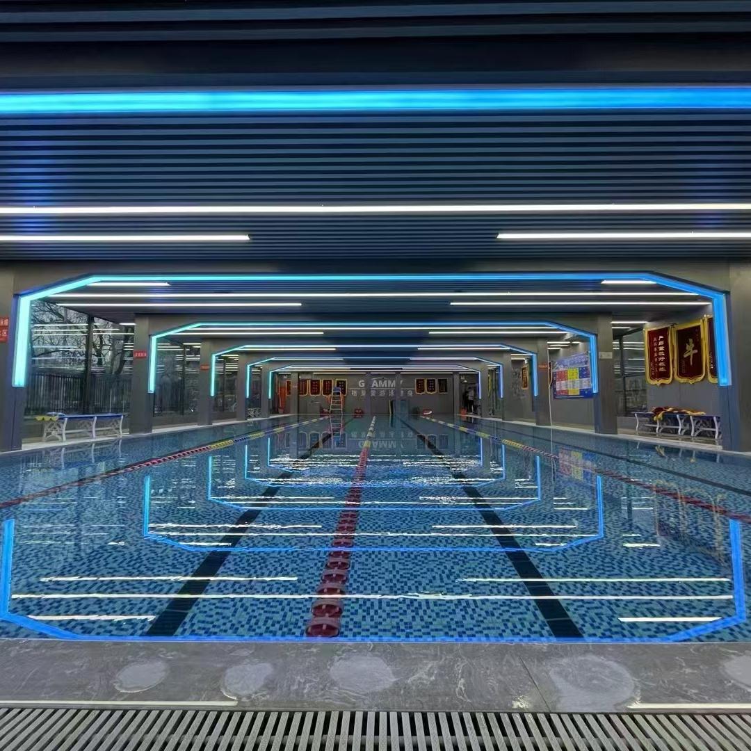 格莱美游泳健身阳光
