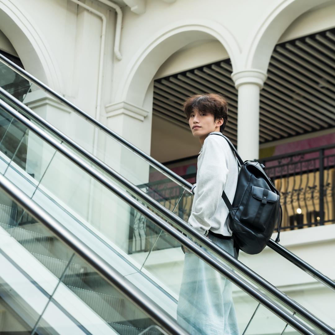 阿晏今天穿什么