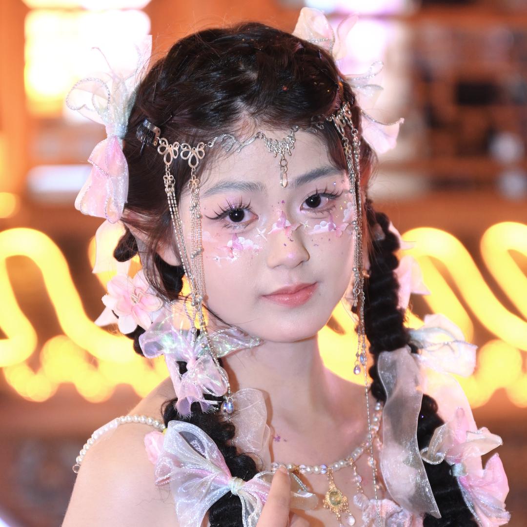 +小助手😁
