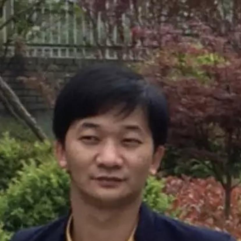 只饮烈酒不谈过往