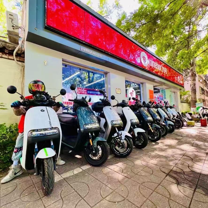 长风街九号老板娘（小敏）