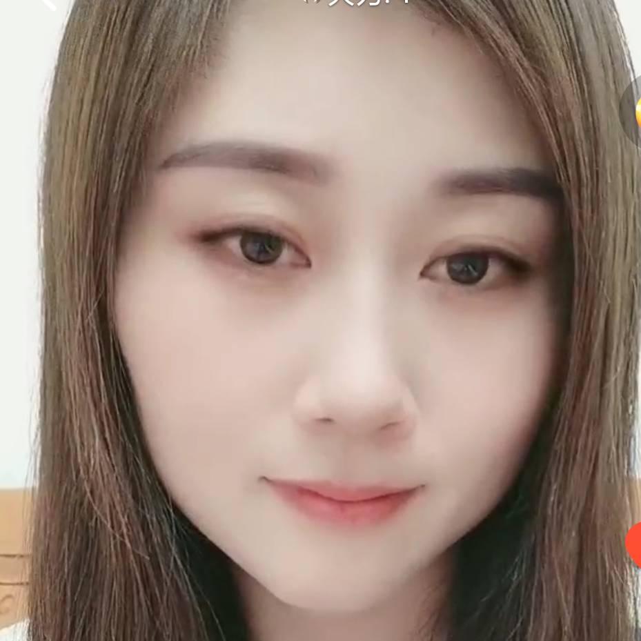 我是小何吖
