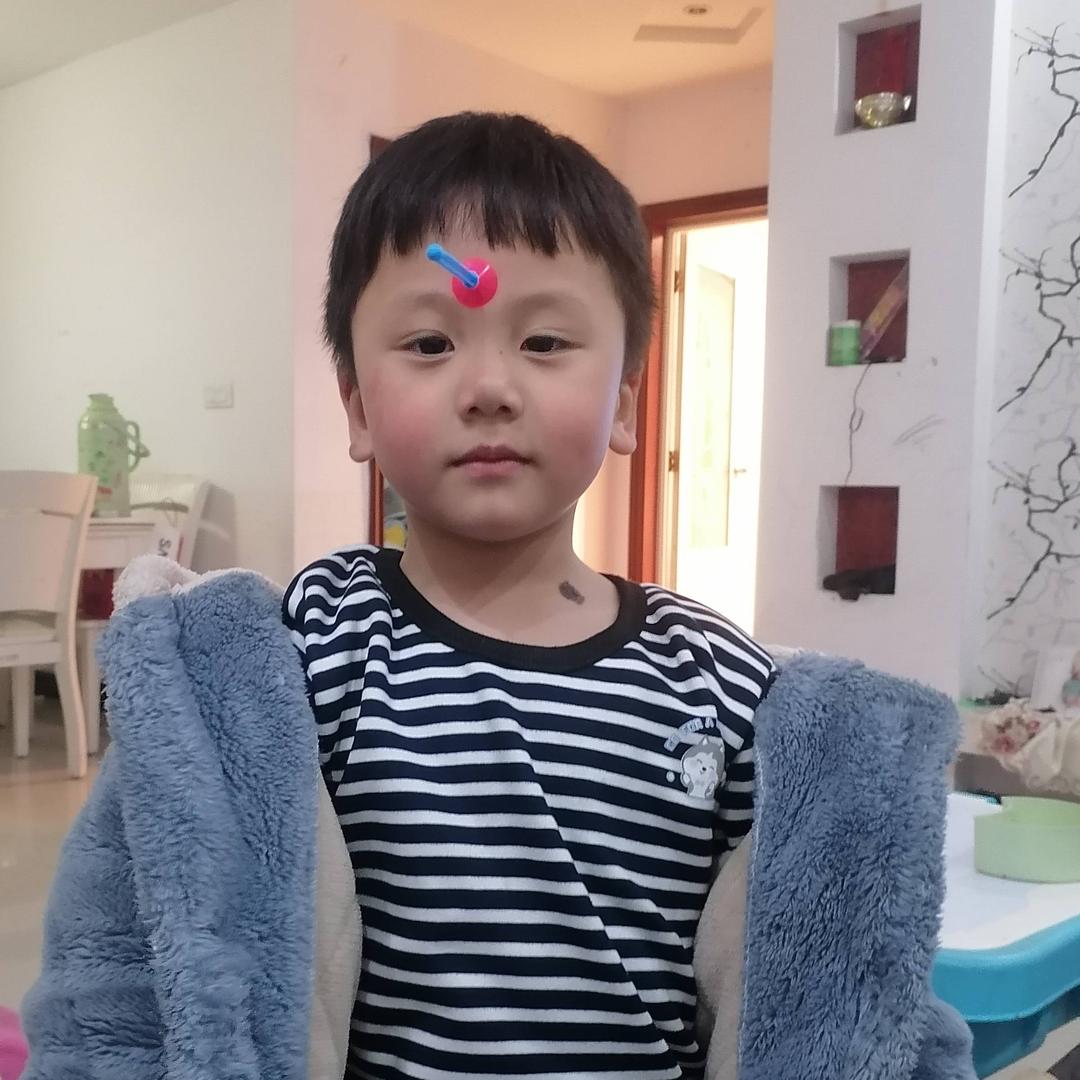 湖北仙桃许氏三兄钻孔切墙切马路