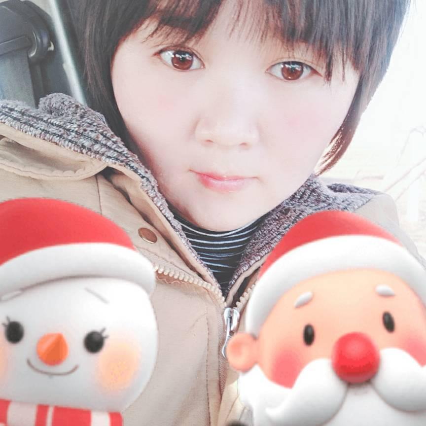 @霞霞吖