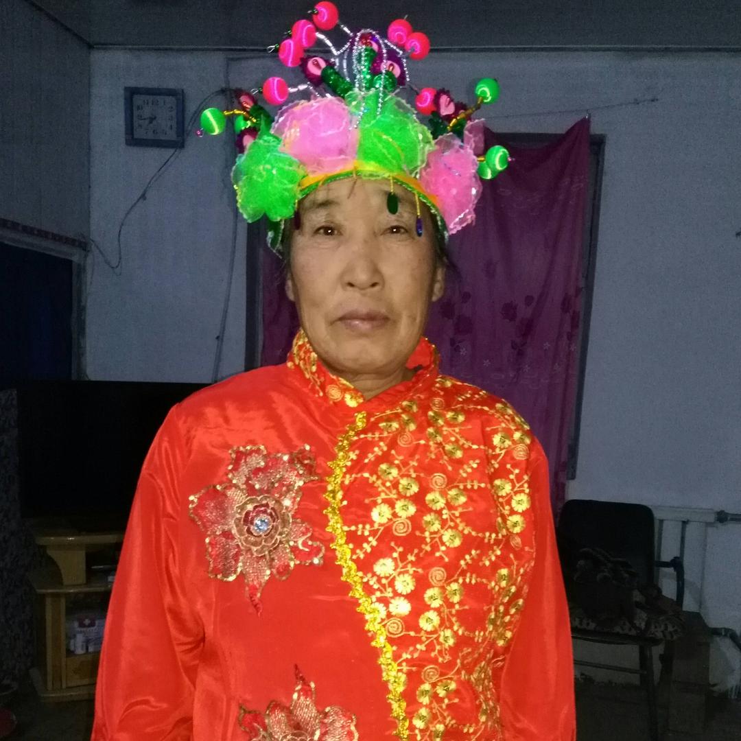 七十岁老太太爱跳舞