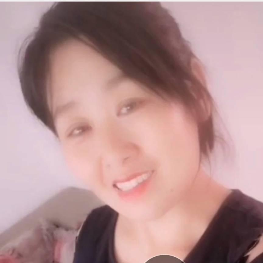 喜欢粘人😍