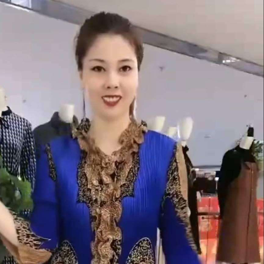 沈河甜美服装店
