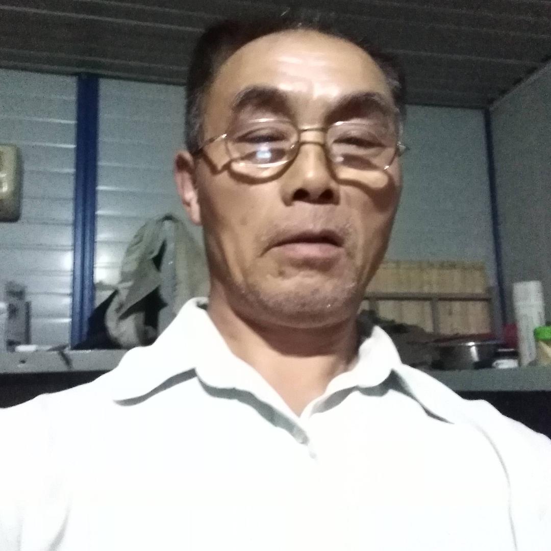 帅哥在远方的我981