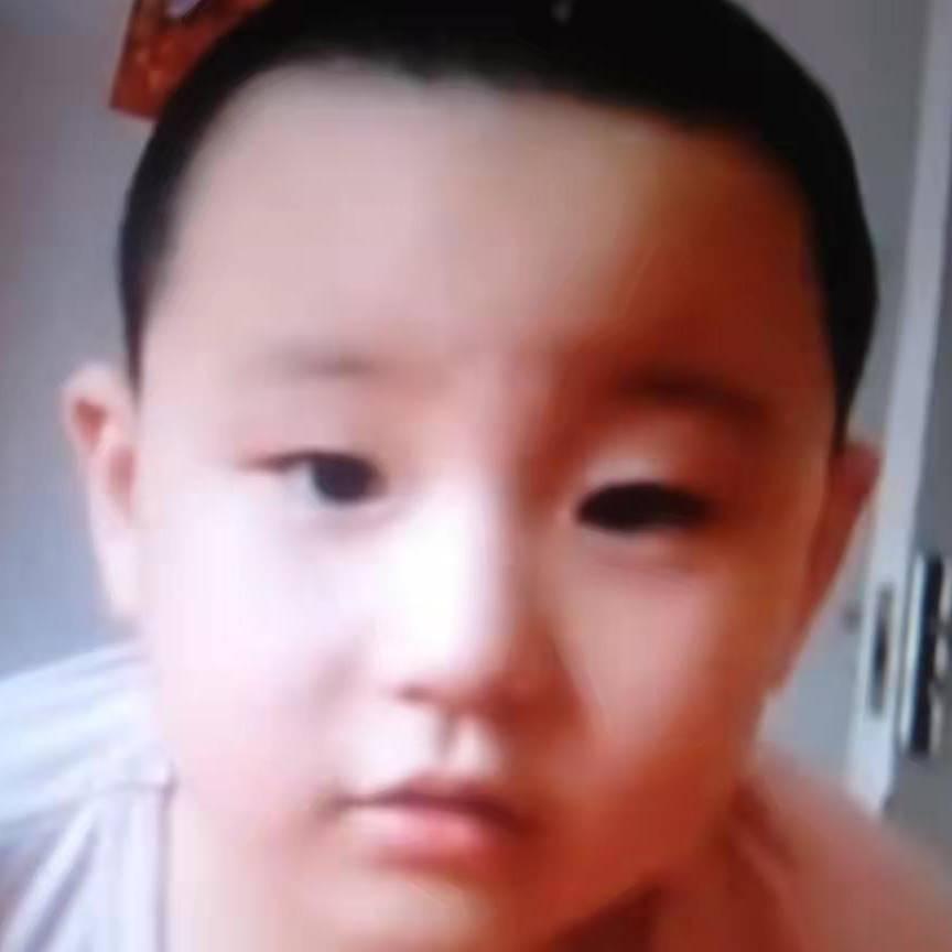 小帅哥****