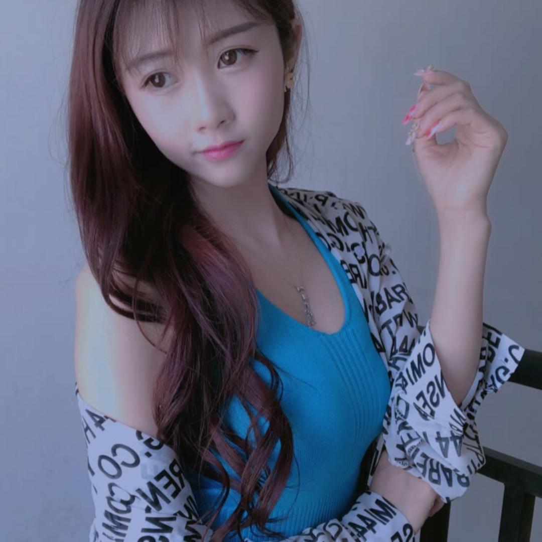 菲菲小可爱