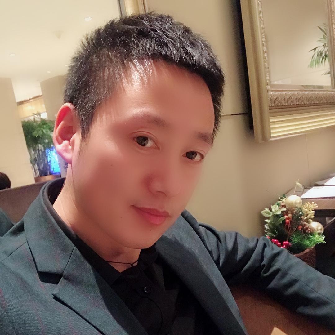 Z+组合形象设计时尚短发号大龙
