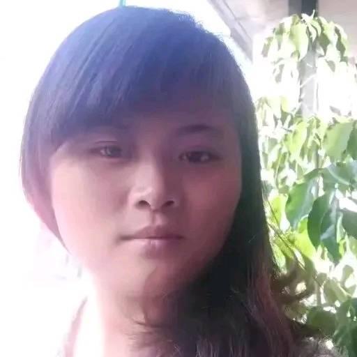 黄英