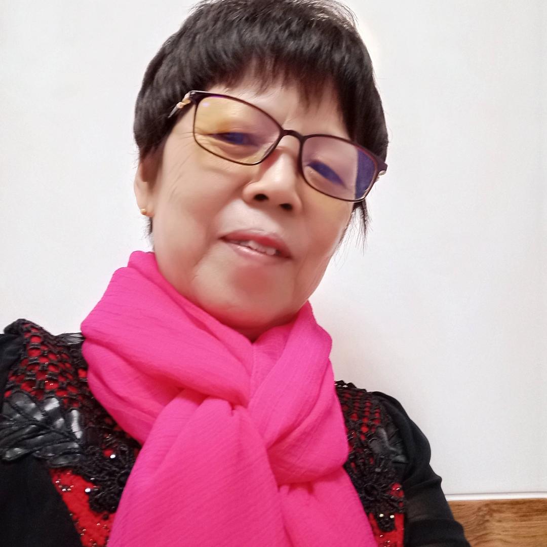 绿草如茵@