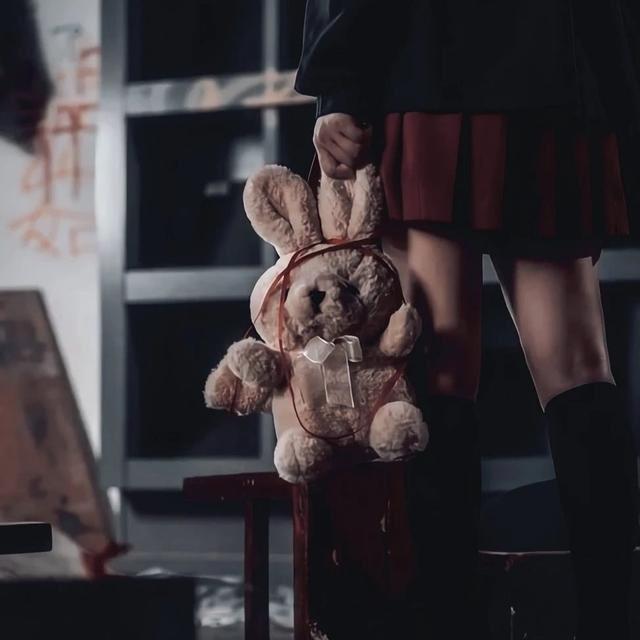猫见月
