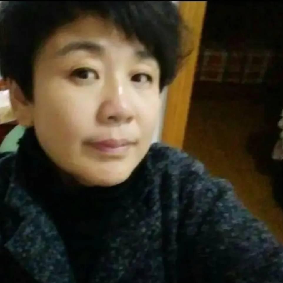 波波服饰实体店