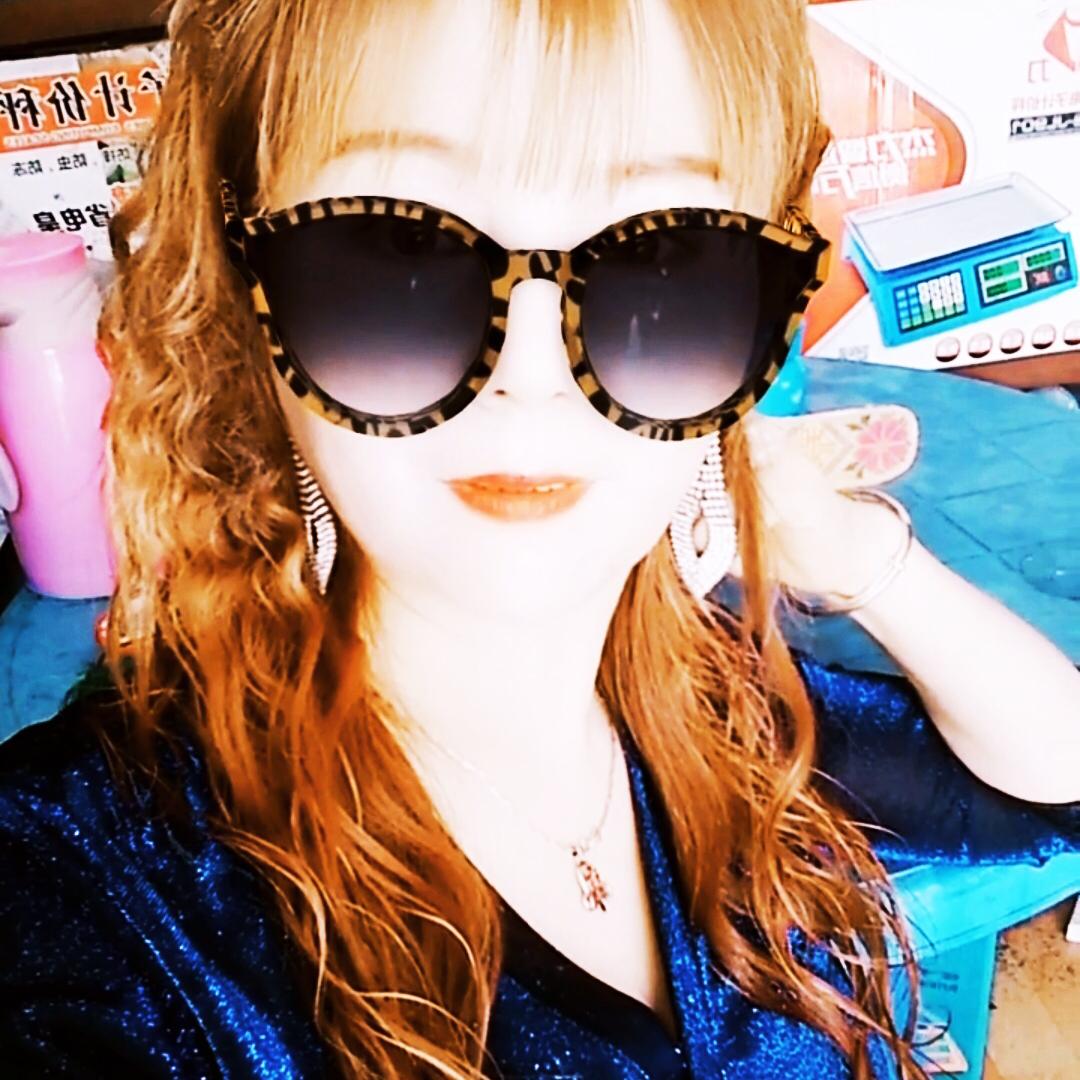 绣女。