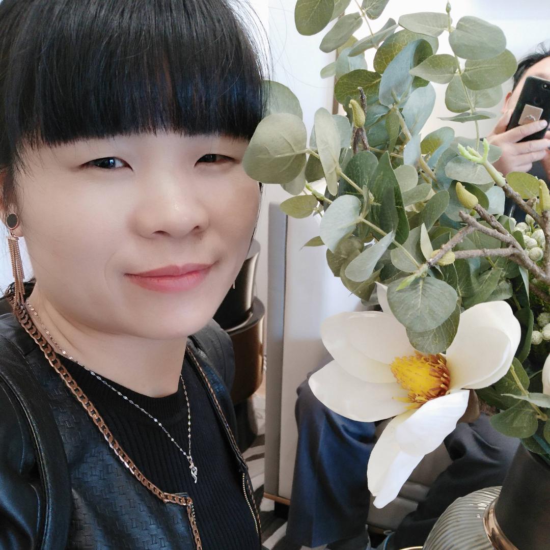 英英❤️❤️❤️❤️