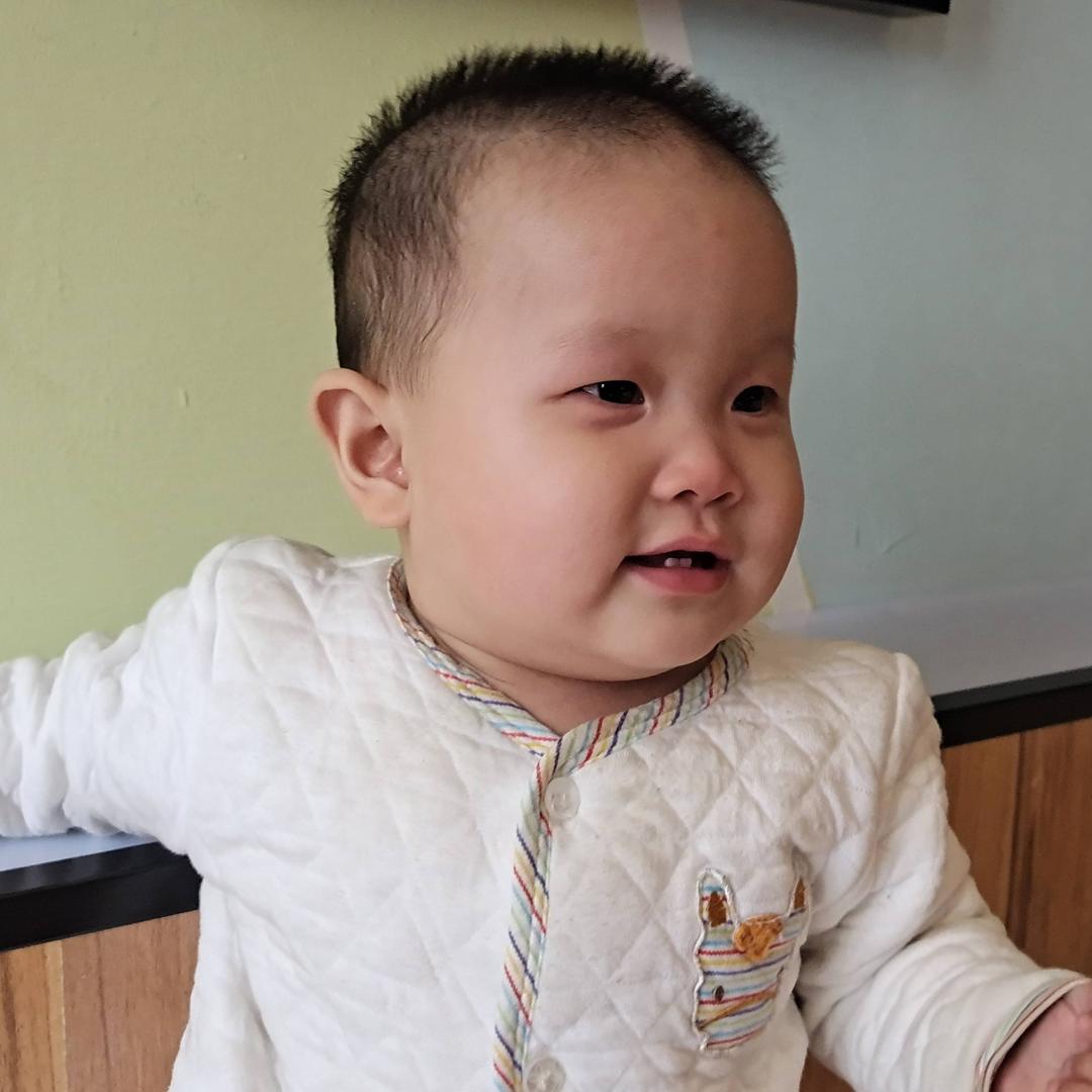 浚昕小宝