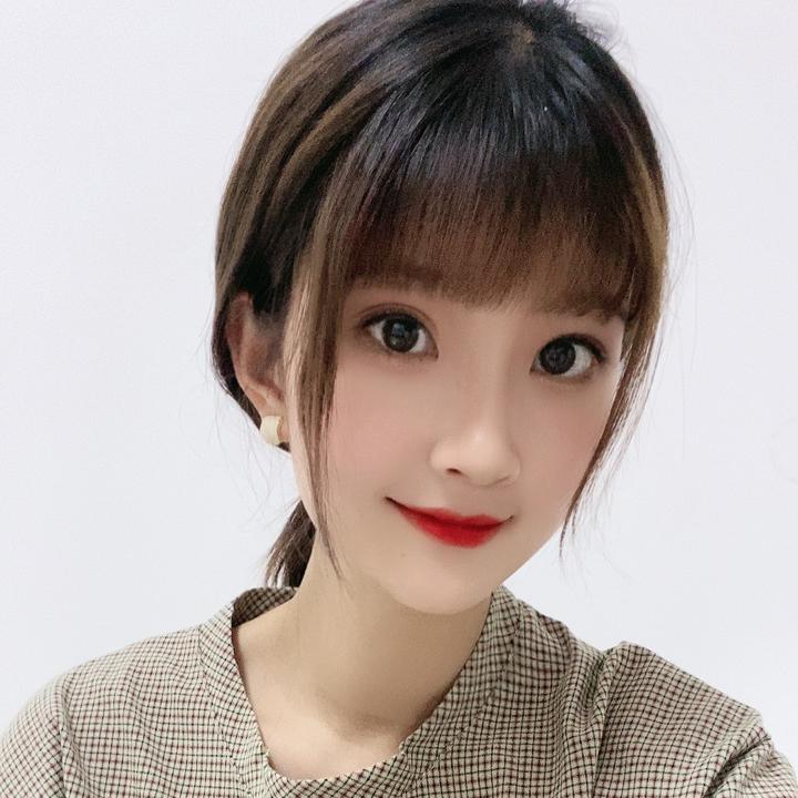 爱笑的女女孩