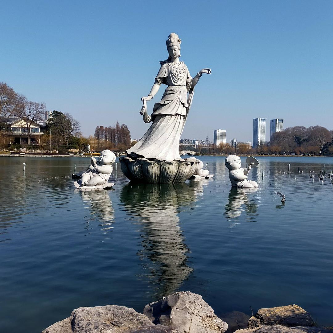 我不应该出现