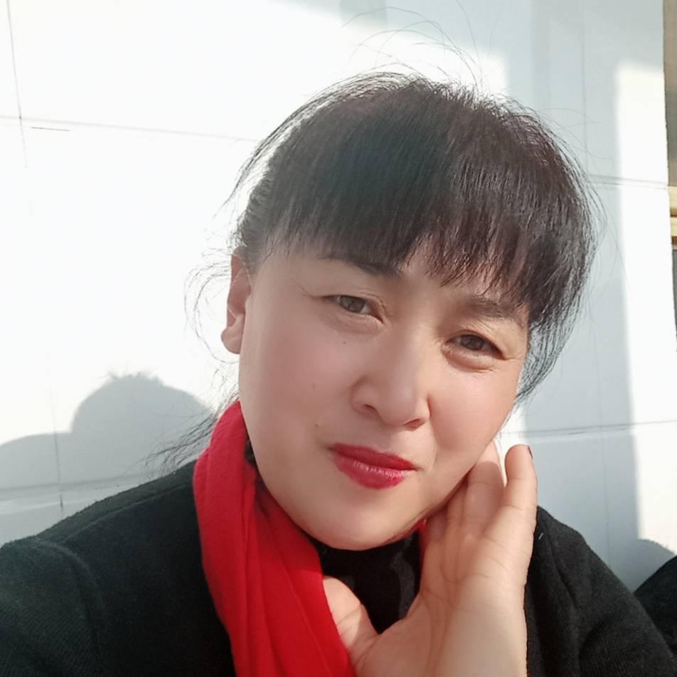 农村二妹爱唱戏