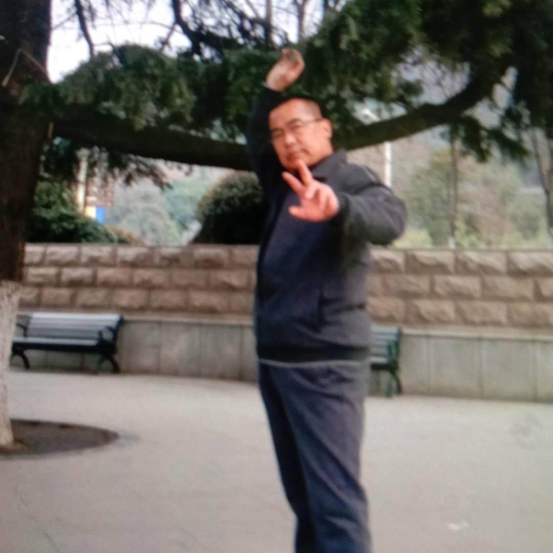 温柔暖男守❤️🔒❤