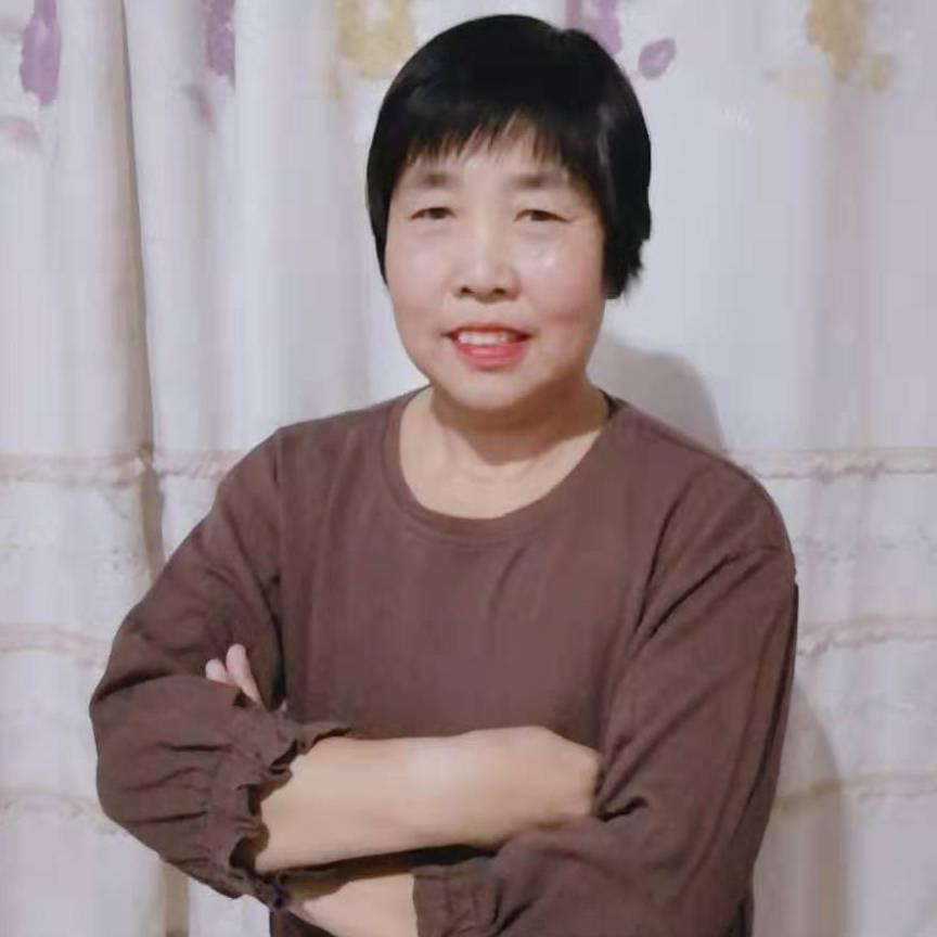 热爱生活的珍姐