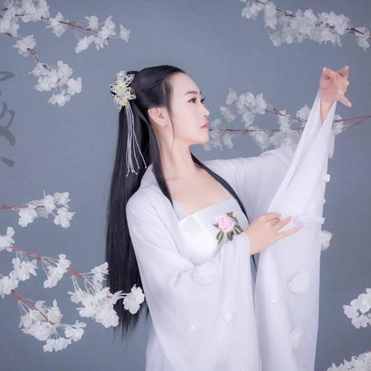 长发挽君心……