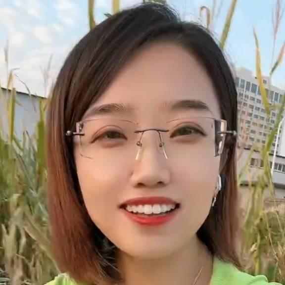 818沙漠玫瑰