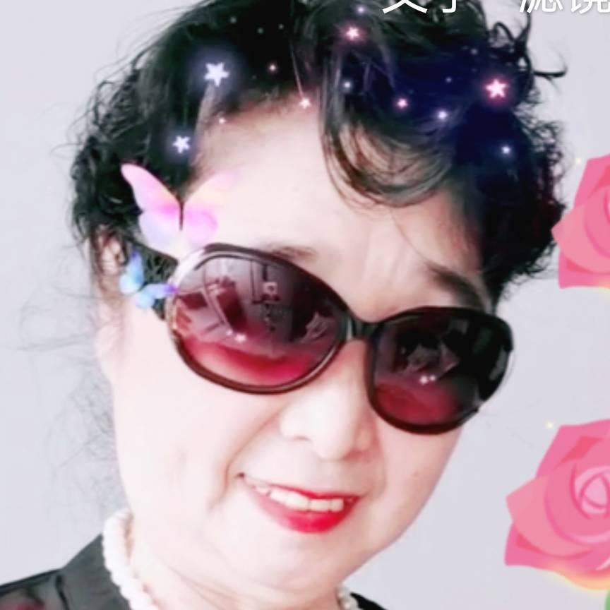 六十多岁的老太太》