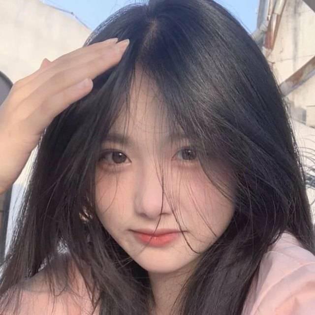 开开心心的铃儿