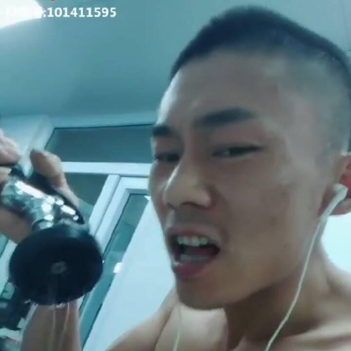 唉 飞哥