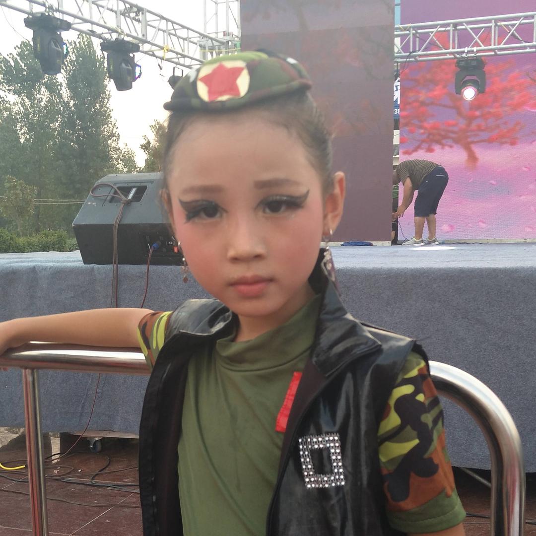 害羞😌的小圆圆