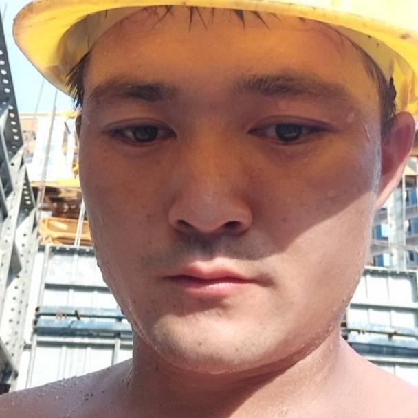 最努力的小木工