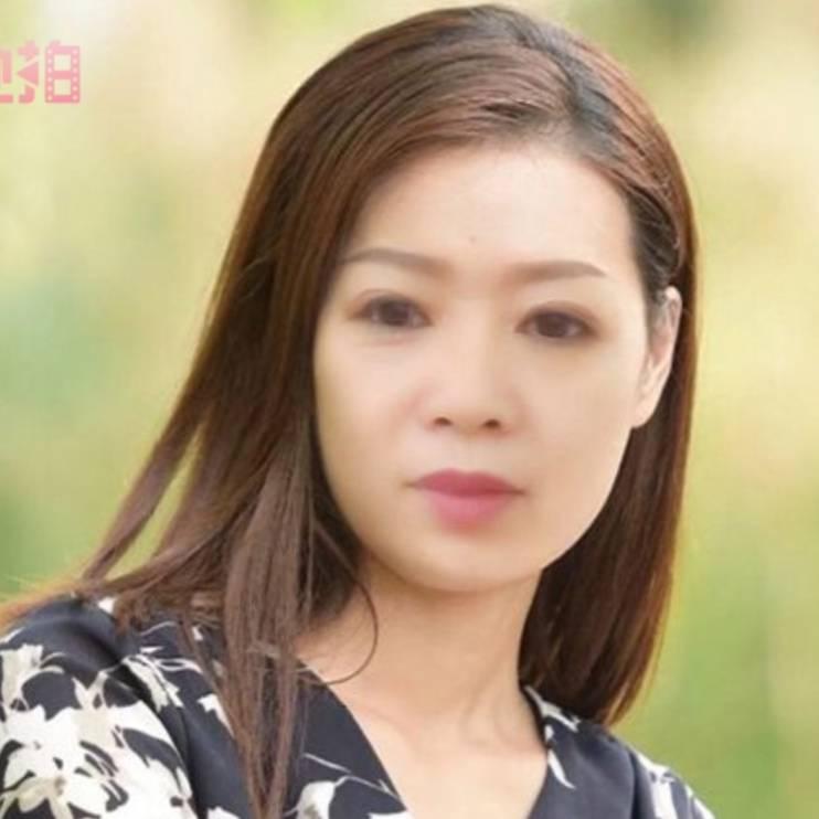礼貌姐逗你笑