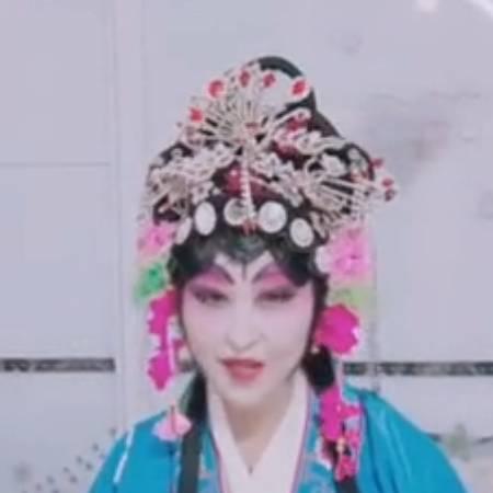 快乐的老太太