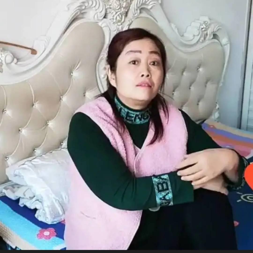 我是《冰鑫老二》双胞胎无人牵挂但特幸运