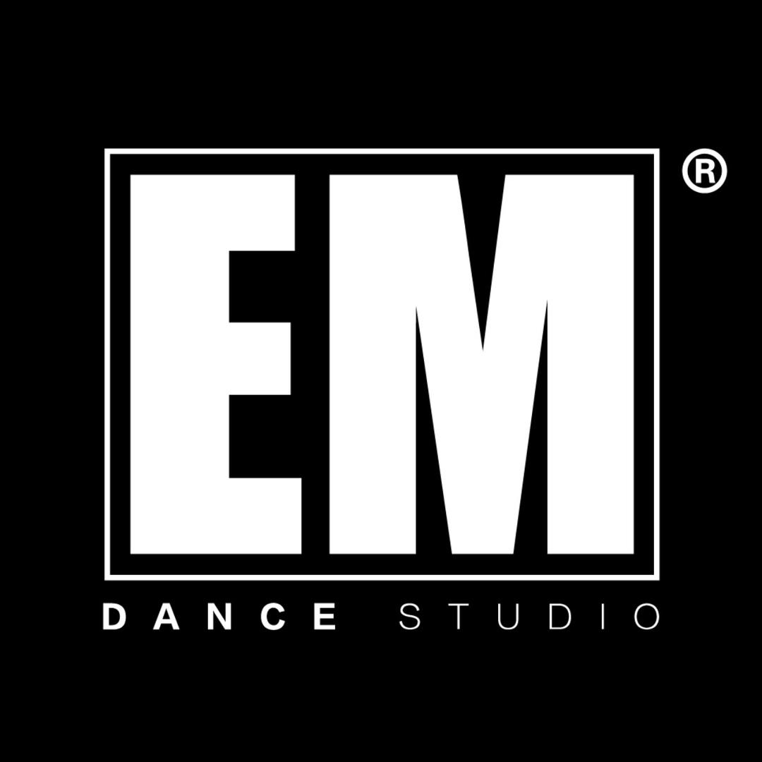 EM街舞俱乐部官方号