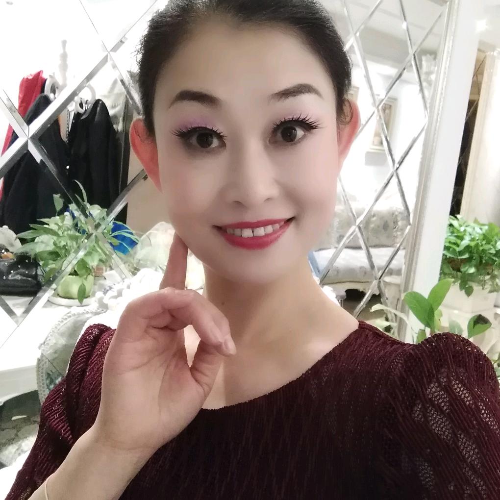 胡围庆(每晚8点10分开播)
