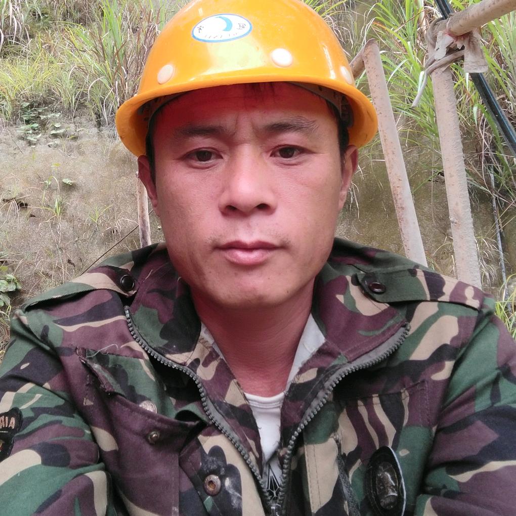 我。。。。。。。。。。。