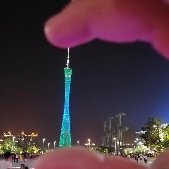 肖
