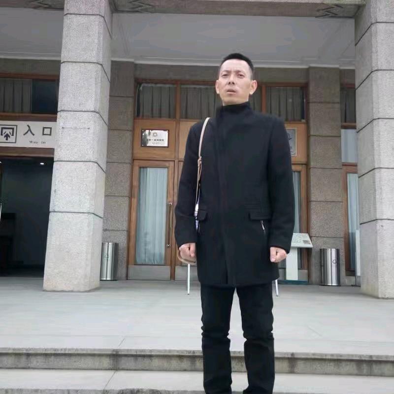 飞翔的战鹰