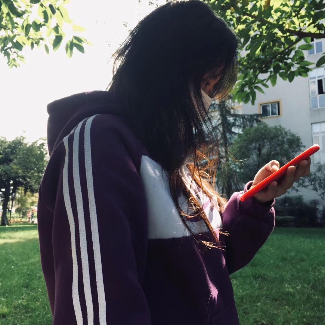 钟小小