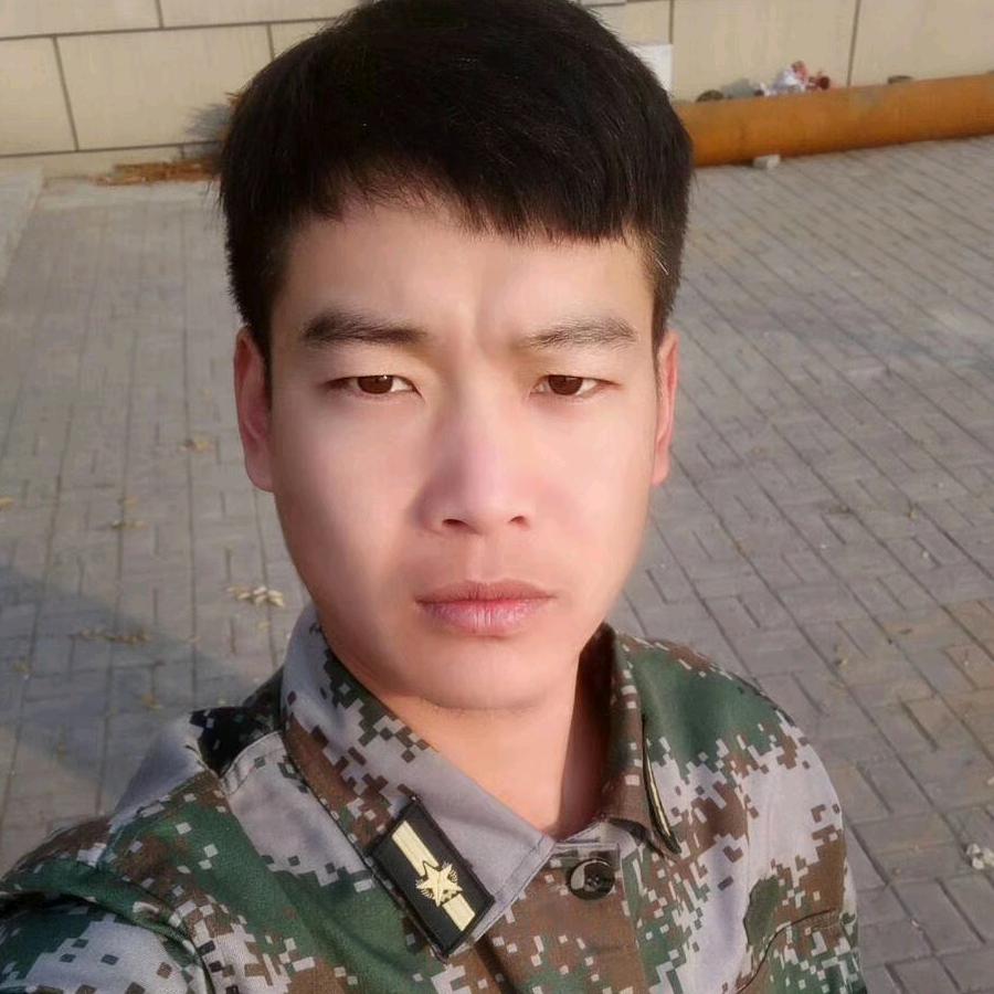 愿得一人心  白首不相离