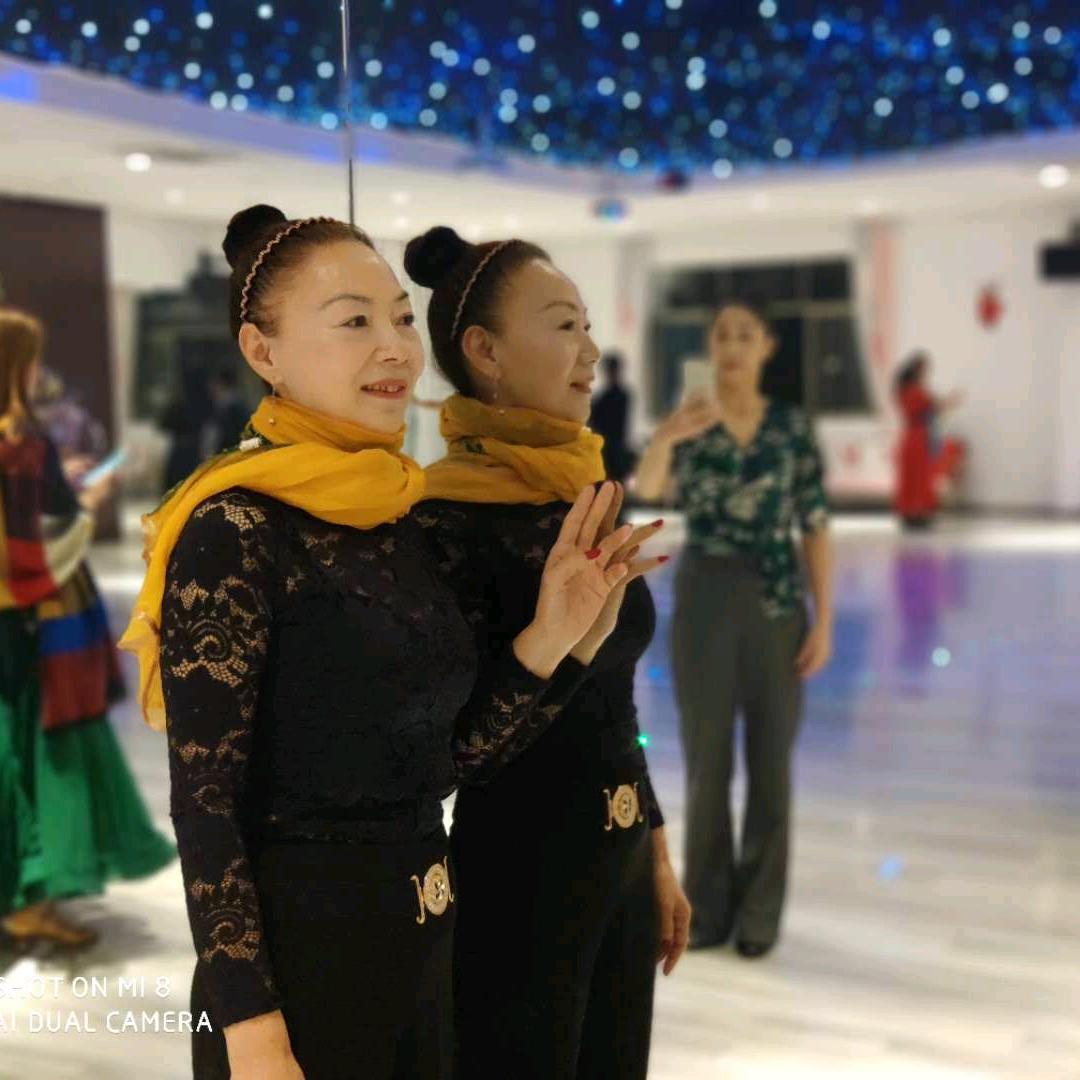 @刘小燕(･ิϖ･ิ)っ么么达？